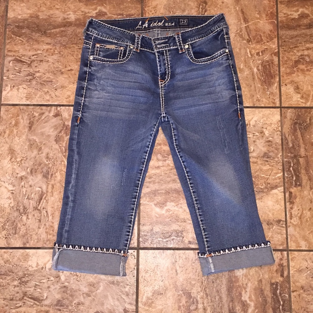 LA idol USA capris